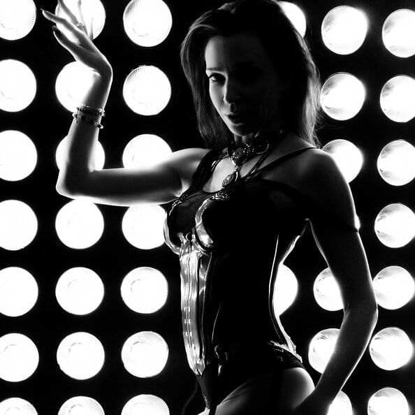 003-miss-barbarella-atrium-dominastudio@594